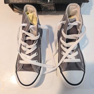 Stylish Kids High-Top Sneakers in Charcoal